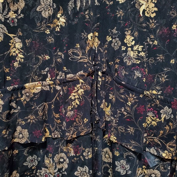 Style & Co Womens Blouse Size Medium Black Metallic Floral Ruffled Cottaggecore - Picture 6 of 16